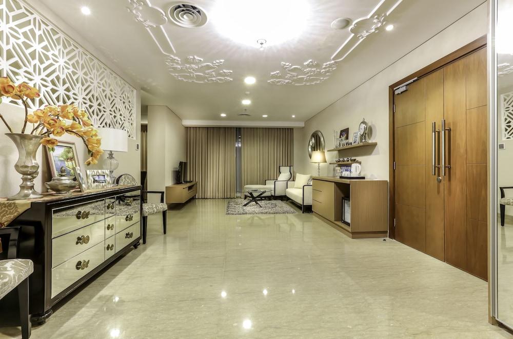 BW Suite Belitung Tanjung Pandan Exterior photo