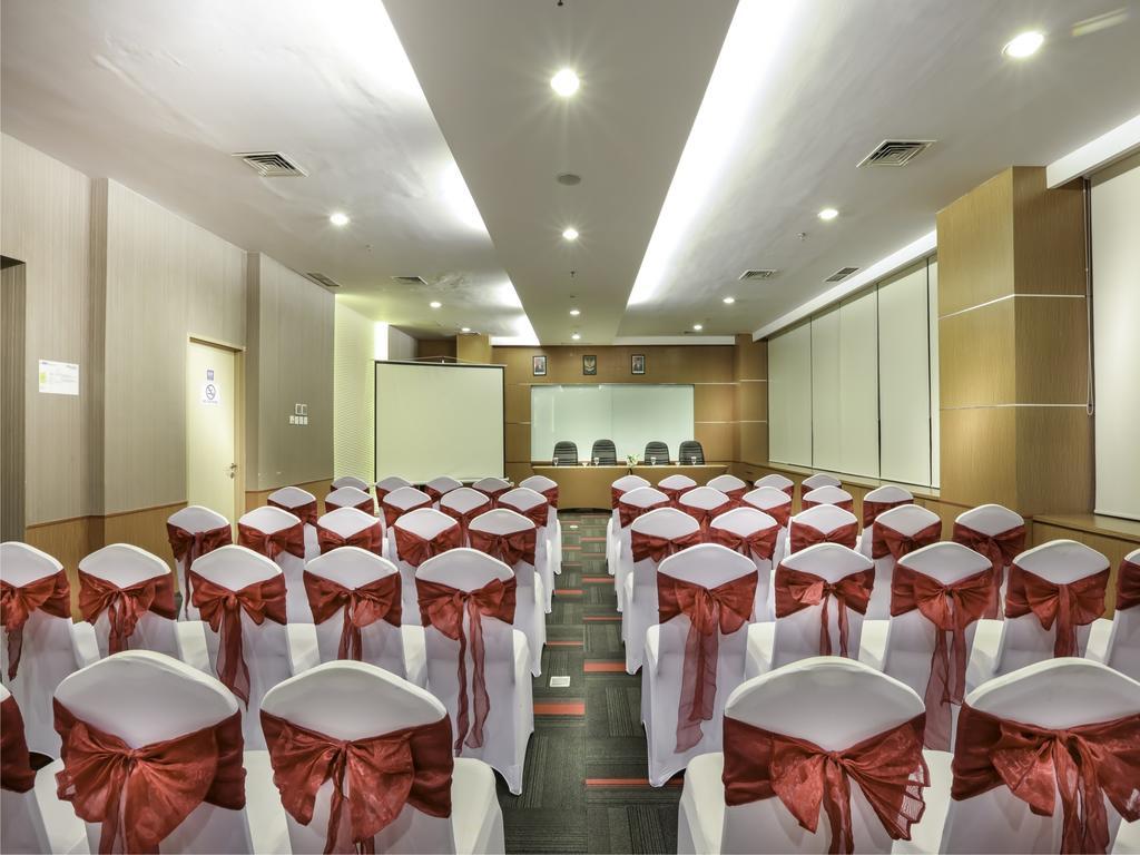 BW Suite Belitung Tanjung Pandan Exterior photo