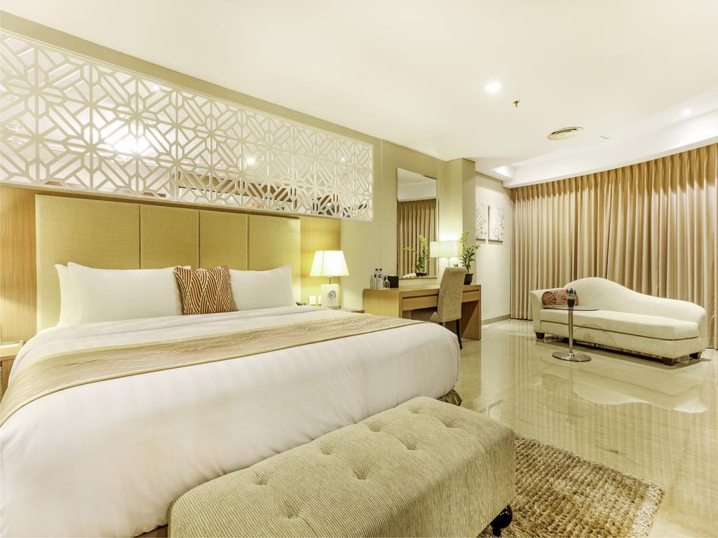 BW Suite Belitung Tanjung Pandan Exterior photo