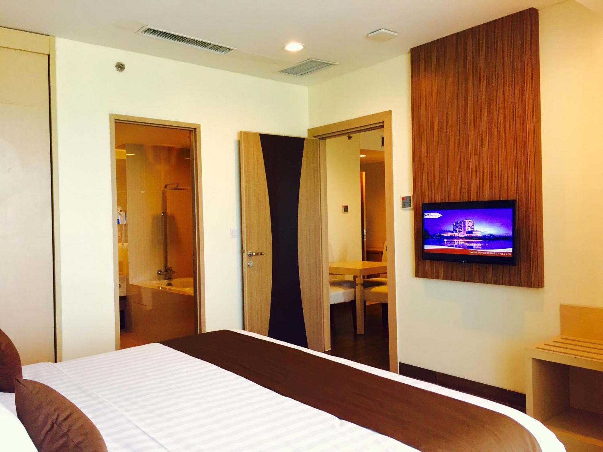 BW Suite Belitung Tanjung Pandan Exterior photo